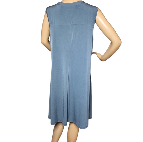 Chico's stretchy comfy dress - Picture 4 of 12